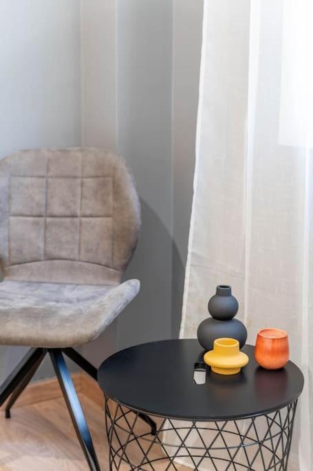 The Hostmaster Hollywood Space Studio Athens Ngoại thất bức ảnh